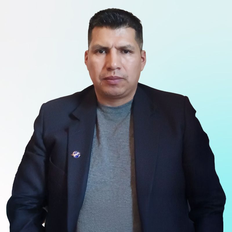 Benjamin Otavalo, Geólogo en OA7 Benjamin Otavalo Geólogo OA7